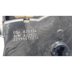 Peugeot - 3008 - Front door lock mechanism 4-door, right