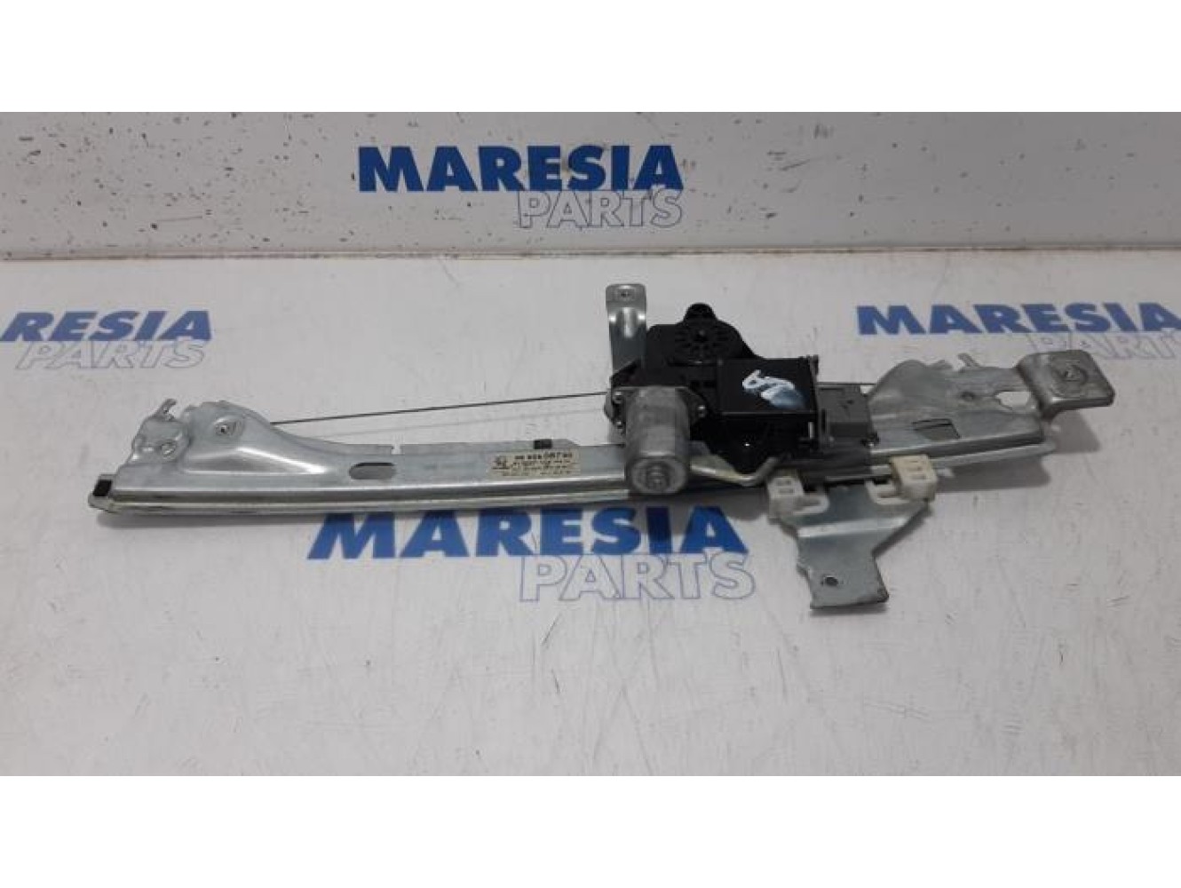 Peugeot - 3008 - Fenstermechanik 4-türig links hinten
