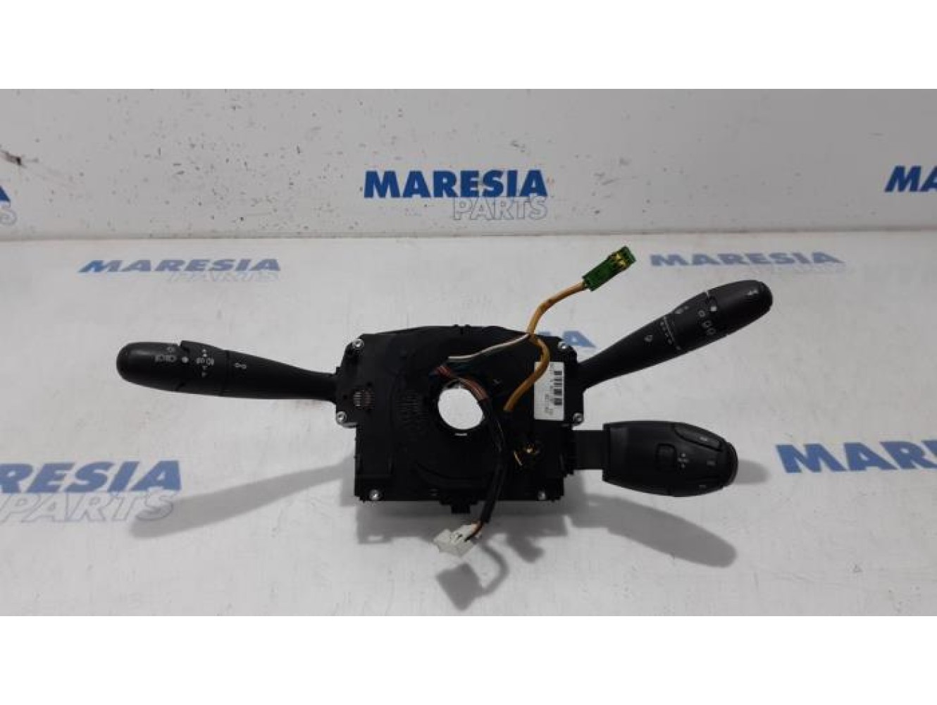 Peugeot - 207 - Steering column stalk