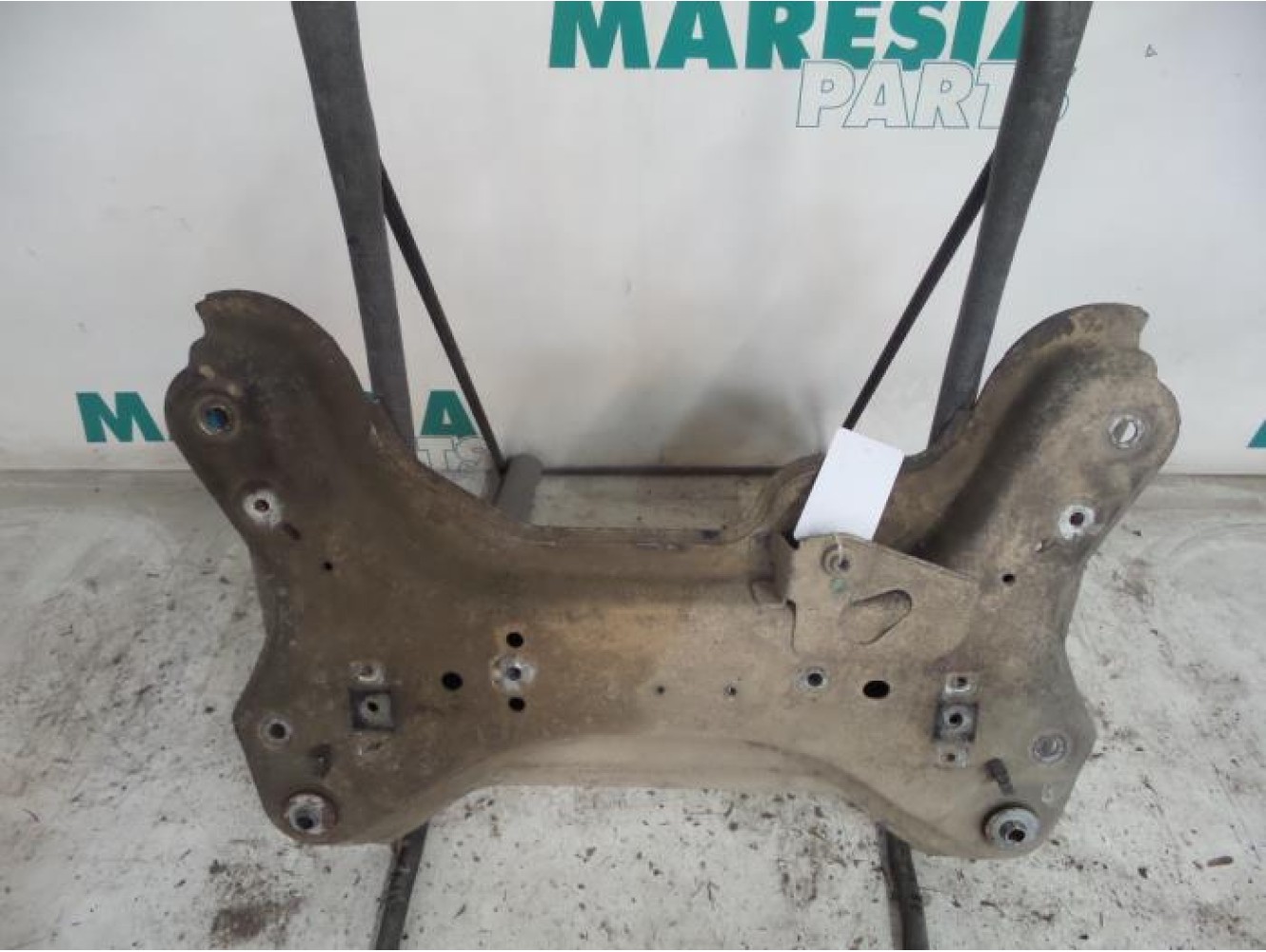 Renault - Trafic - Subframe