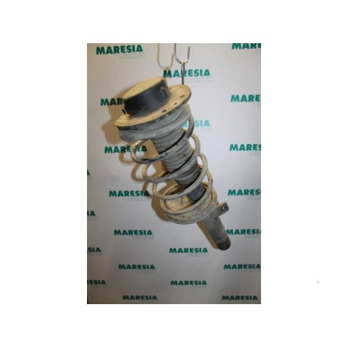 Peugeot - 206 - Front shock absorber rod, right