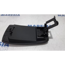 Citroen - DS5 - Armrest