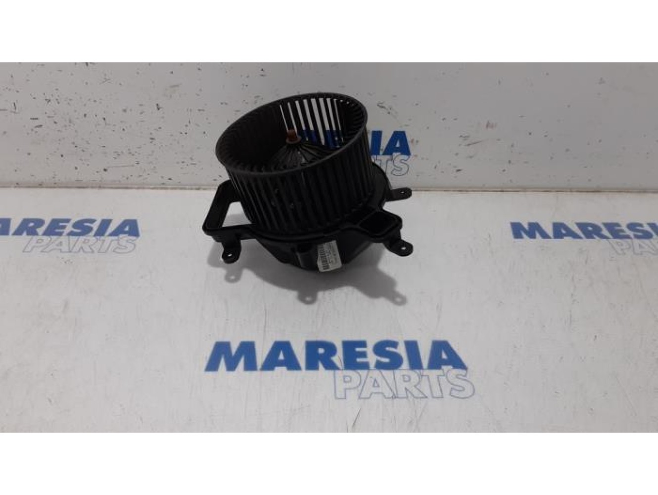Citroen - DS5 - Heating and ventilation fan motor