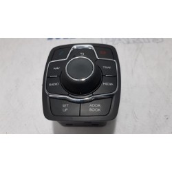 Citroen - DS5 - Panneau de commandes navigation