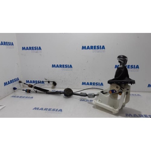 Citroen - DS5 - Gear stick
