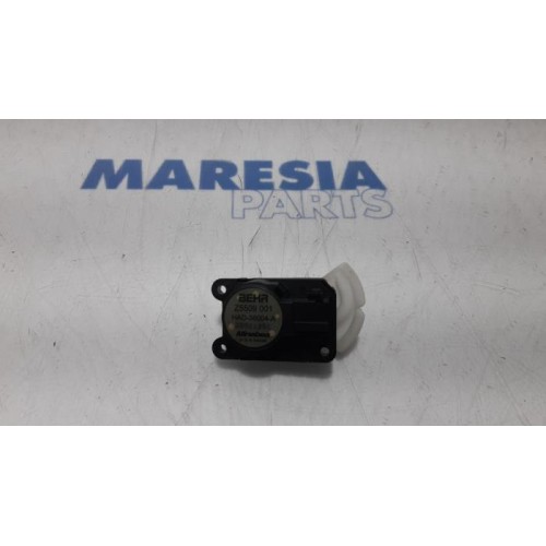 Citroen - DS5 - Heater valve motor