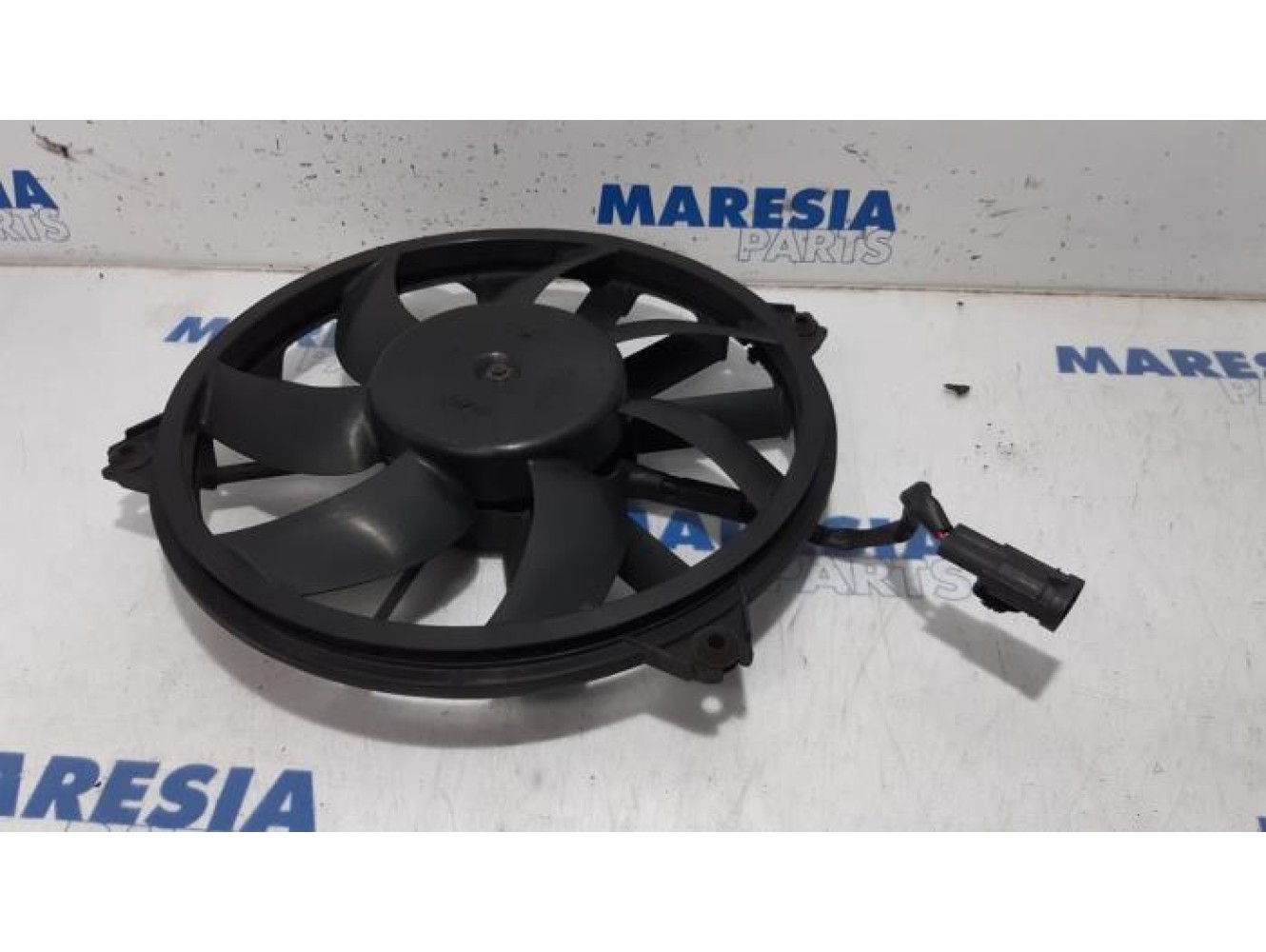Peugeot - 308 - Fan motor