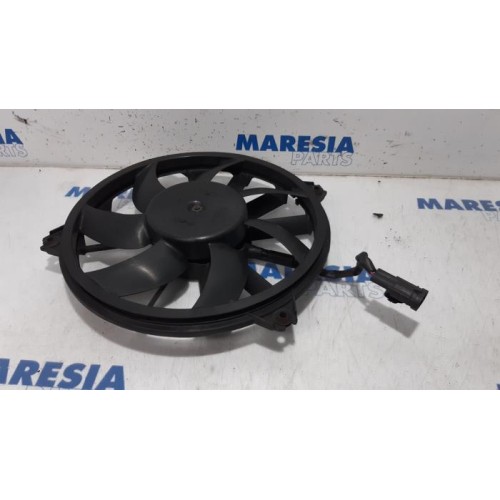 Peugeot - 308 - Fan motor