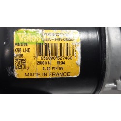 Renault - Clio - Front wiper motor