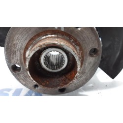 Renault - Clio - Knuckle, front right