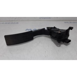 Renault - Clio - Throttle pedal position sensor