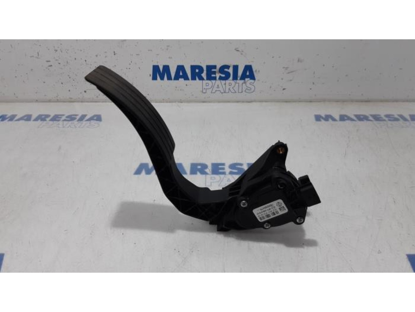 Renault - Clio - Throttle pedal position sensor