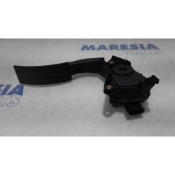 Renault - Clio - Throttle pedal position sensor