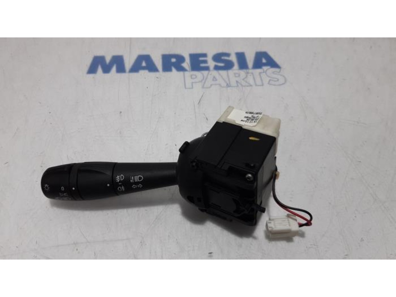 Renault - Clio - Light switch