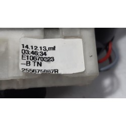Renault - Clio - Light switch