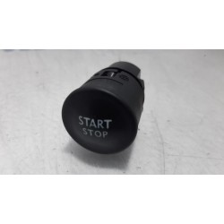 Renault - Clio - Start/stop switch