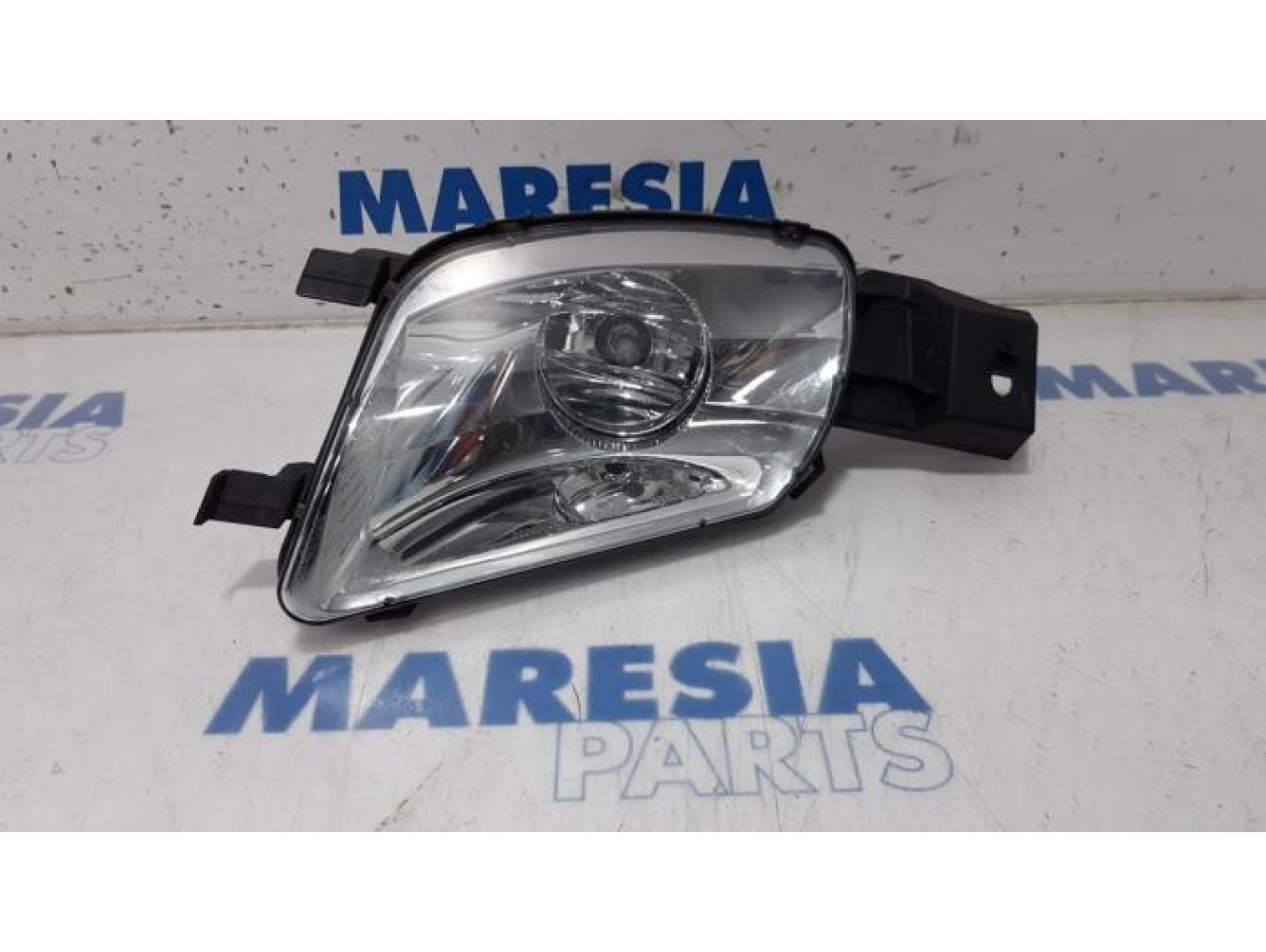 Peugeot - 308 - Fog light, front right