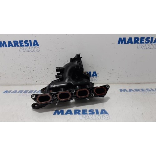 Peugeot - 308 - Intake manifold