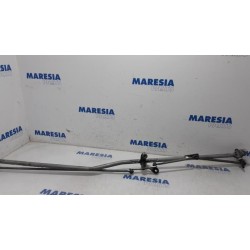 Peugeot - 308 - Wiper mechanism