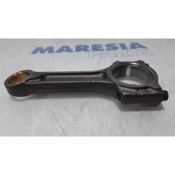 Renault - Clio - Connecting rod
