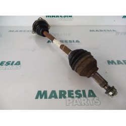 Renault - Trafic - Aandrijfas links-voor
