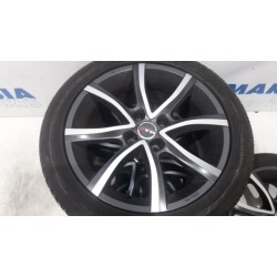 Peugeot - 308 - Sportvelgenset + banden