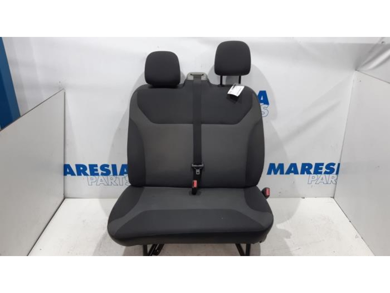 Renault - Trafic - Banquette avant droit