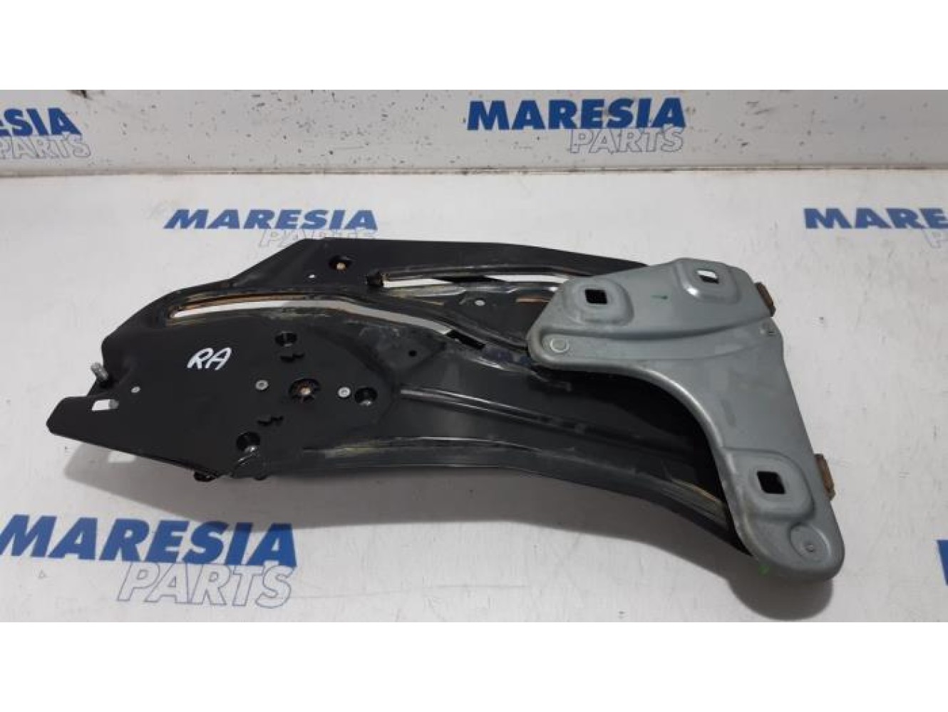 Peugeot - 308 - Rear window mechanism 2-door, right
