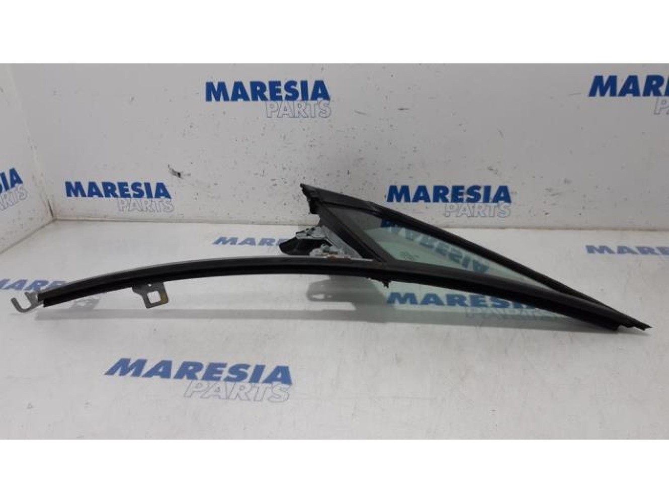 Peugeot - 308 - Dreieckfenster links vorne