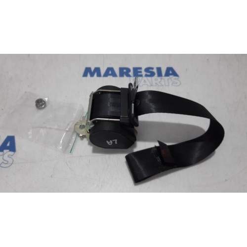 Peugeot - 308 - Sicherheitsgurt links hinten