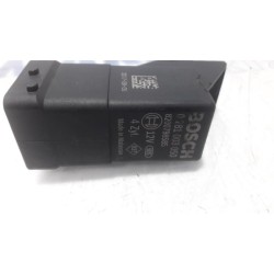 Renault - Trafic - Glow plug relay