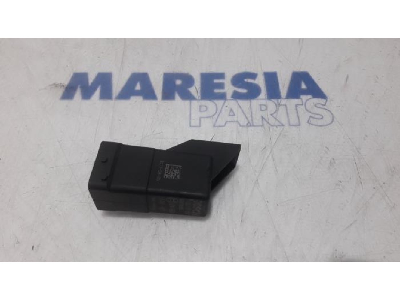 Renault - Trafic - Glow plug relay
