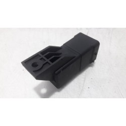 Renault - Trafic - Glow plug relay