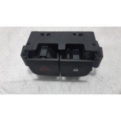 Renault - Trafic - Panic lighting switch