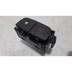 Renault - Trafic - Panic lighting switch