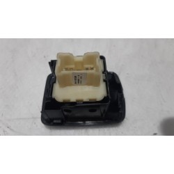 Renault - Trafic - Multi-functional window switch