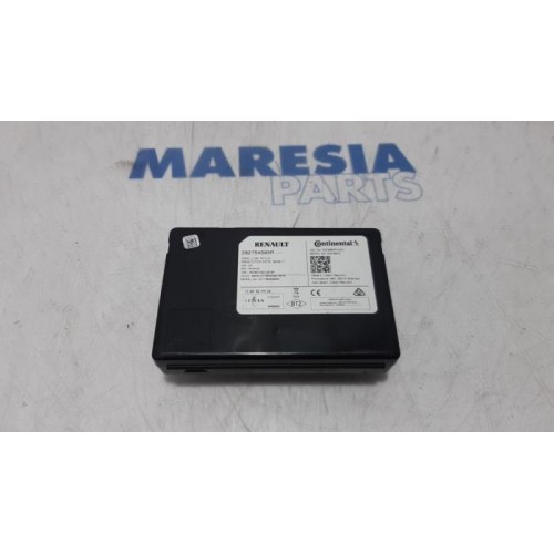Renault - Trafic - Multi-media control unit