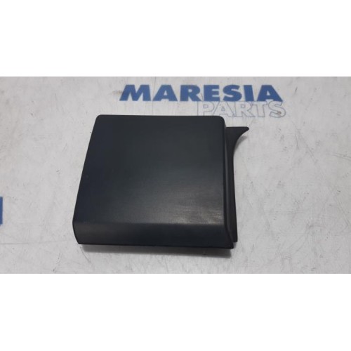Renault - Trafic - Decorative strip
