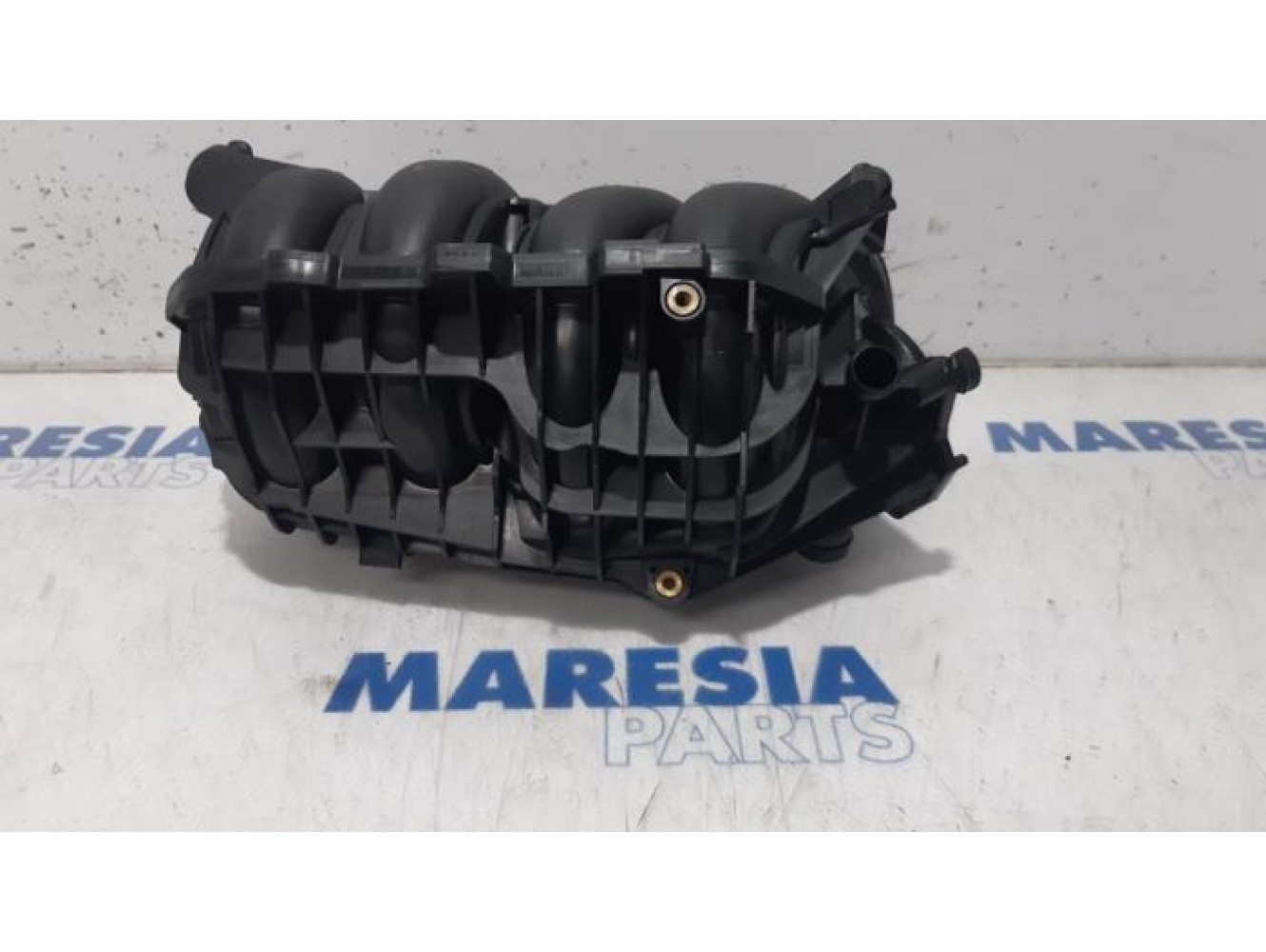 Peugeot - 308 - Intake manifold