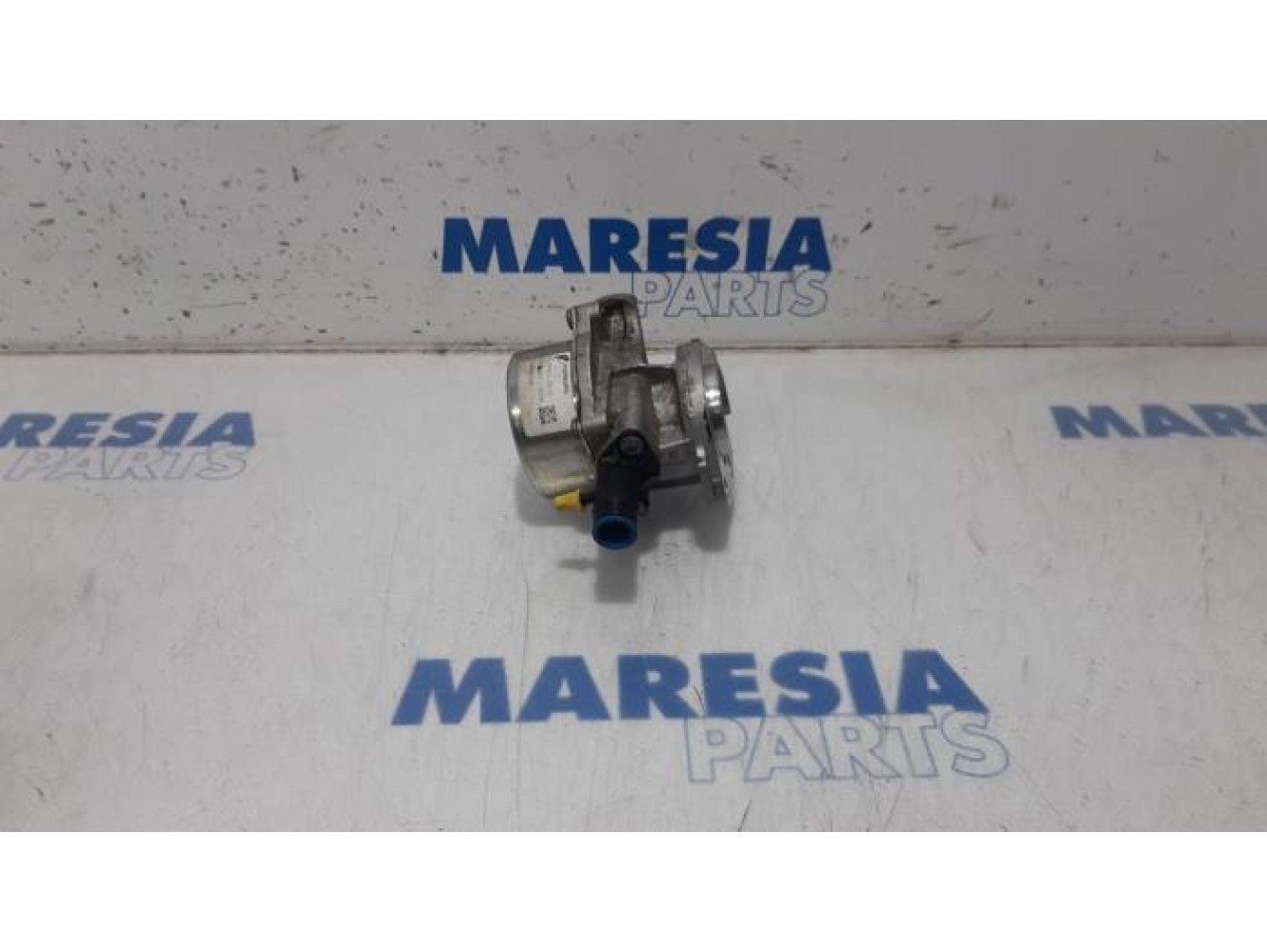 Renault - Clio - Vacuum pump (diesel)