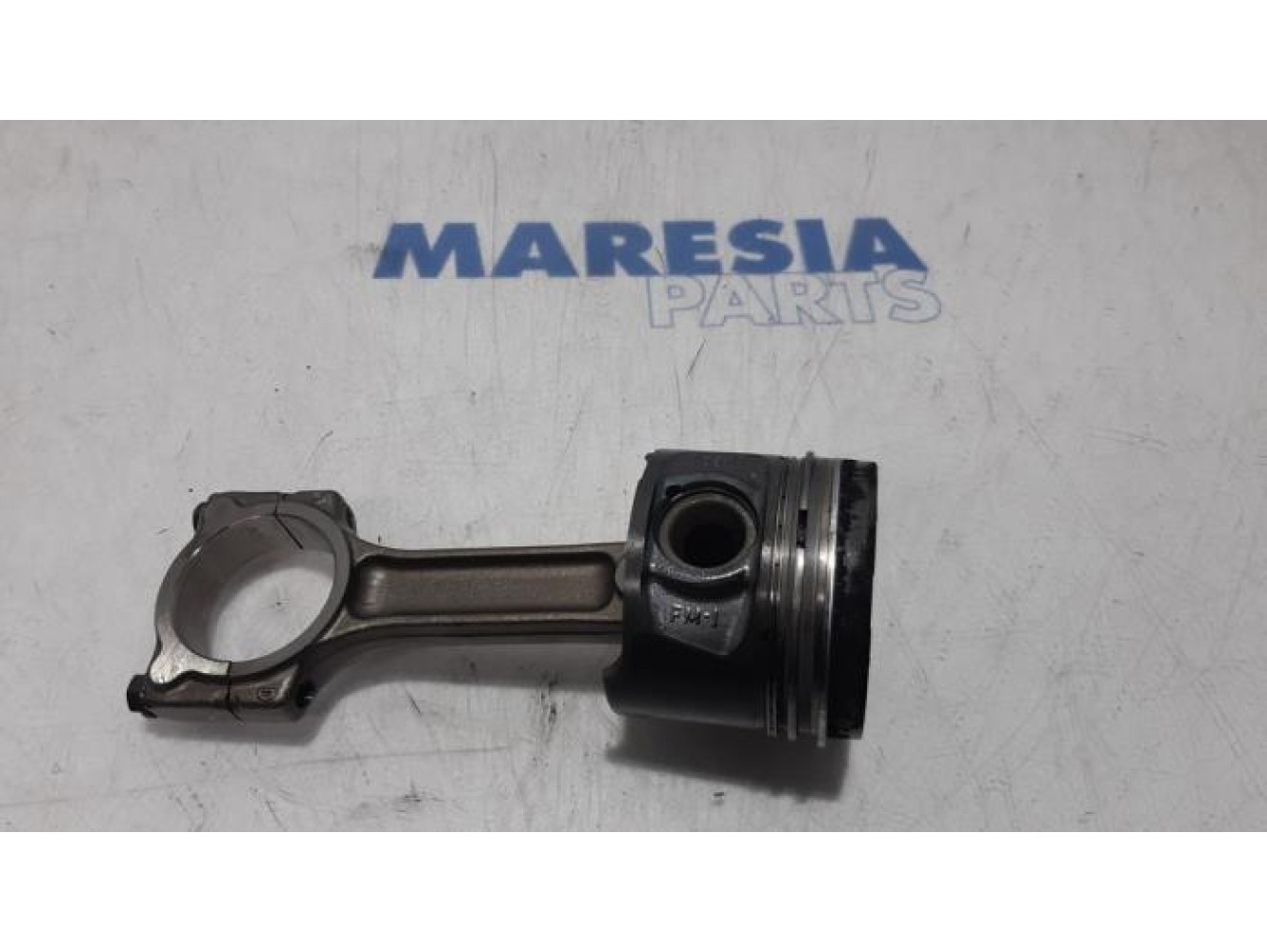 Renault - Clio - Piston
