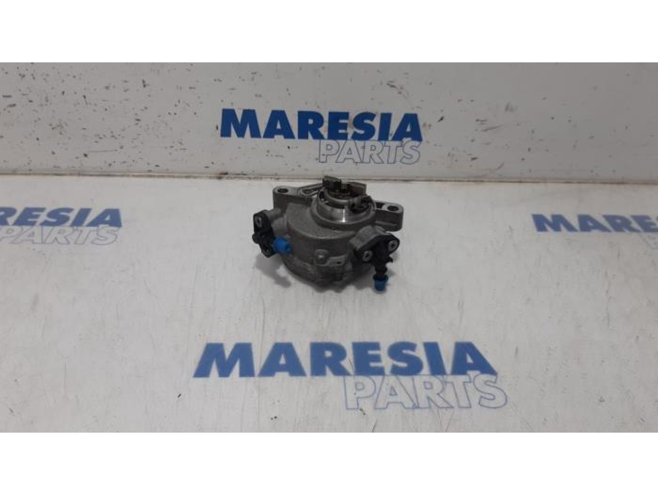 Citroen - C4 Picasso - Vacuum pump (diesel)