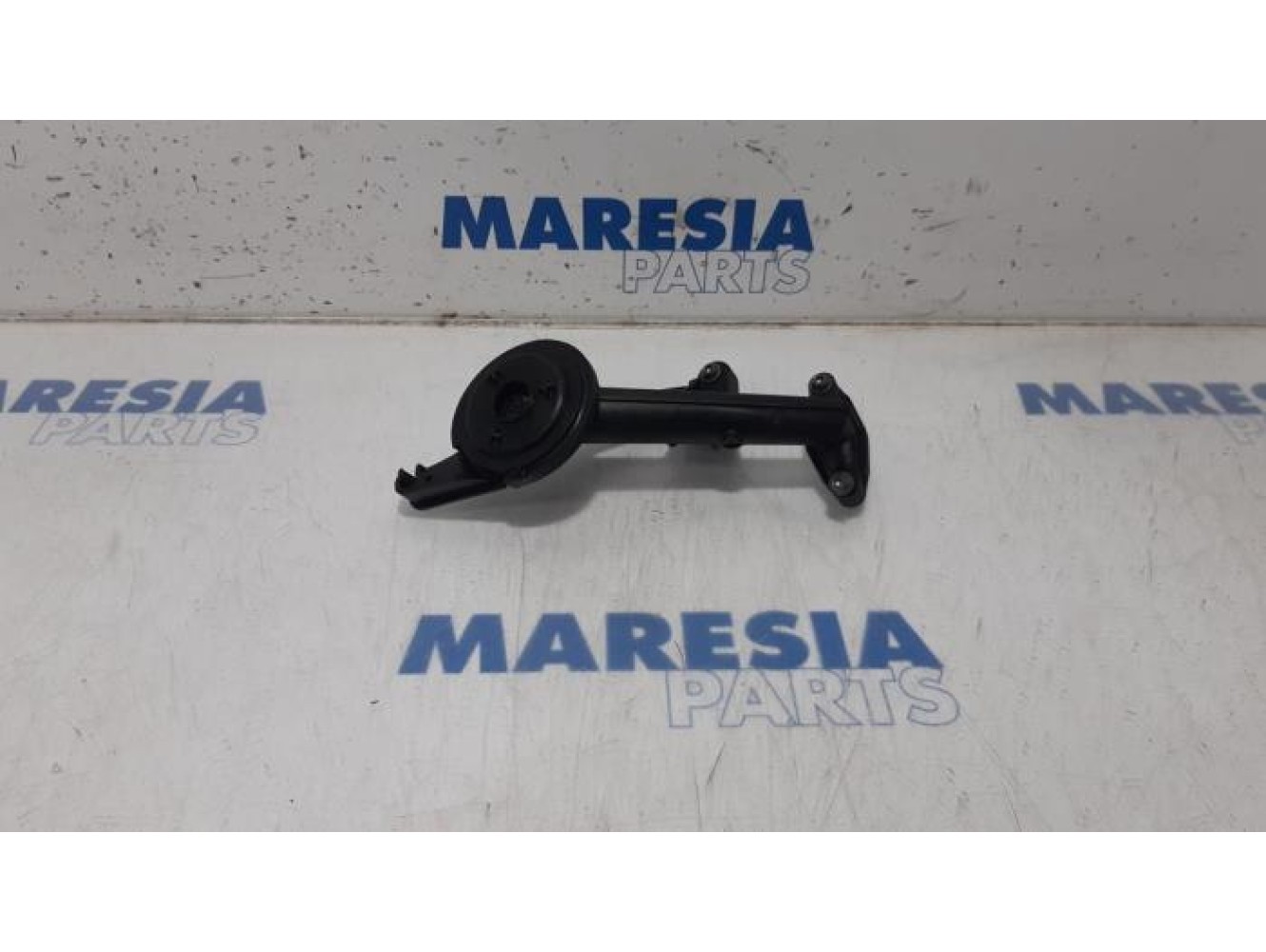Citroen - C4 Picasso - Oil suction pipe