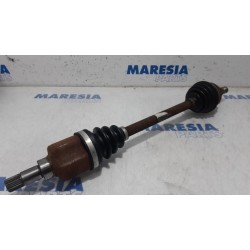 Peugeot - 207 - Aandrijfas links-voor