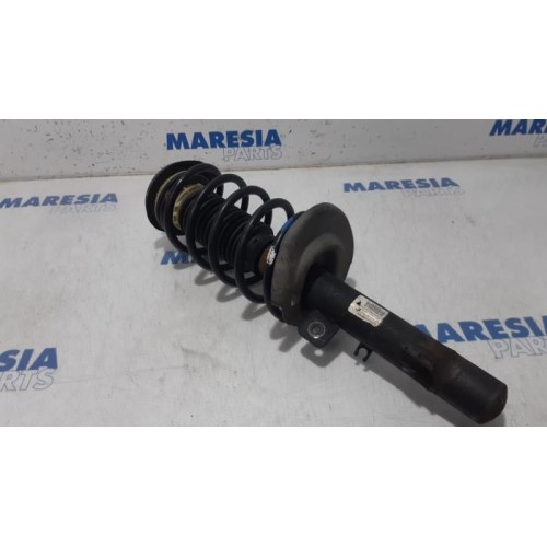 Peugeot - 207 - Front shock absorber rod, right