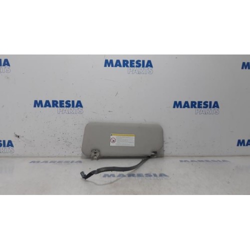 Peugeot - 207 - Sun visor