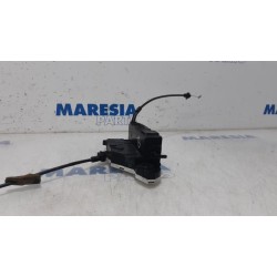 Peugeot - 207 - Front door lock mechanism 4-door, right