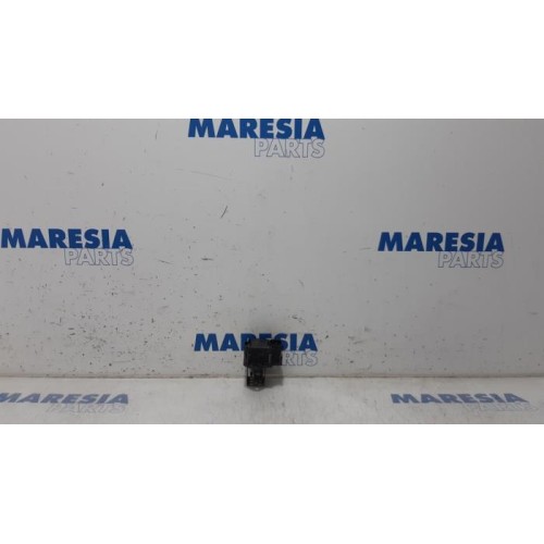 Citroen - Berlingo - Cooling fan resistor