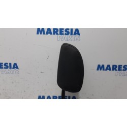 Renault - Master - Headrest