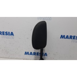 Renault - Master - Headrest